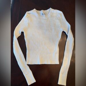 Hollister Women's Cream Crop Ribbed Sweater